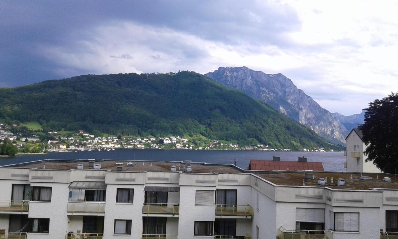 Vintage Garconiere Mit Balkon - 25 M2 Apartamento Gmunden Exterior foto