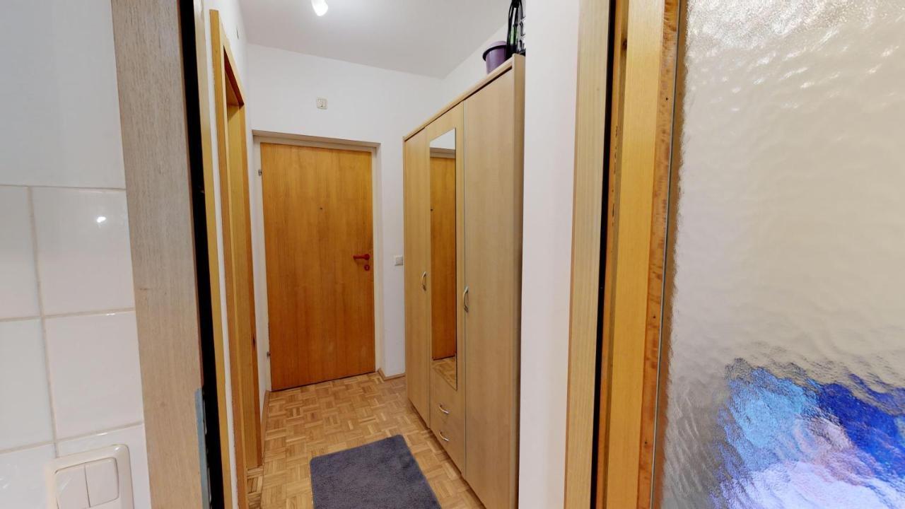 Vintage Garconiere Mit Balkon - 25 M2 Apartamento Gmunden Exterior foto