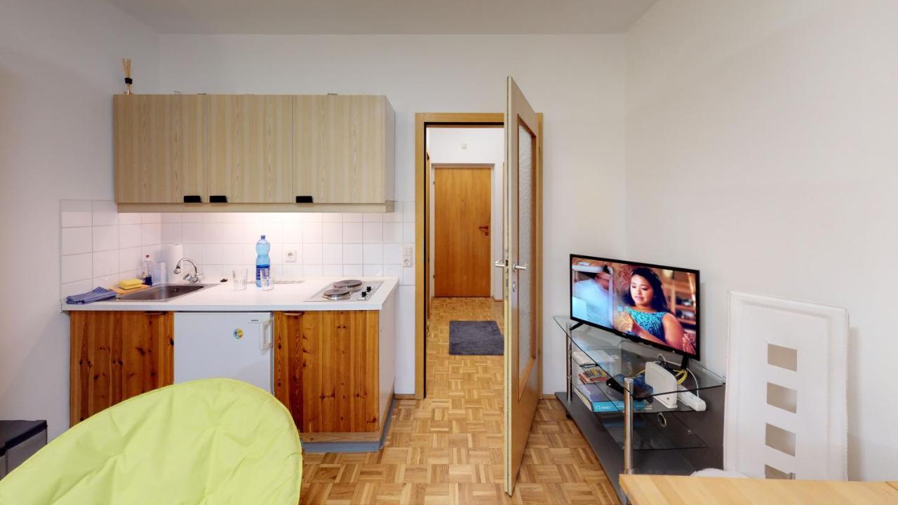 Vintage Garconiere Mit Balkon - 25 M2 Apartamento Gmunden Exterior foto