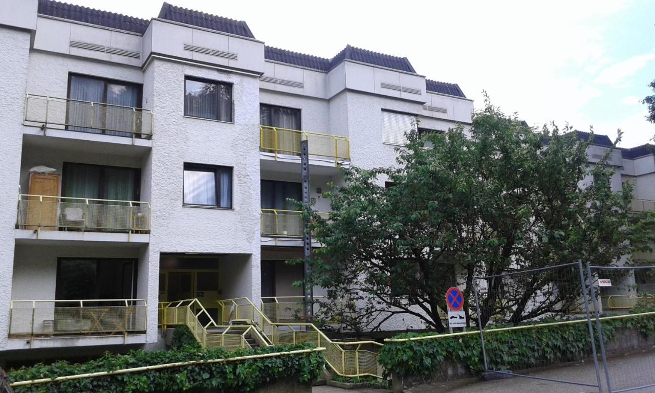 Vintage Garconiere Mit Balkon - 25 M2 Apartamento Gmunden Exterior foto